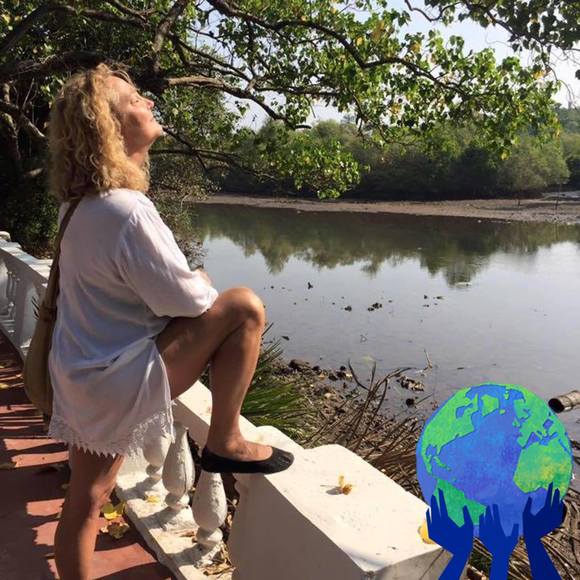 Meet your Posher, Linda - Picture 1 of 1